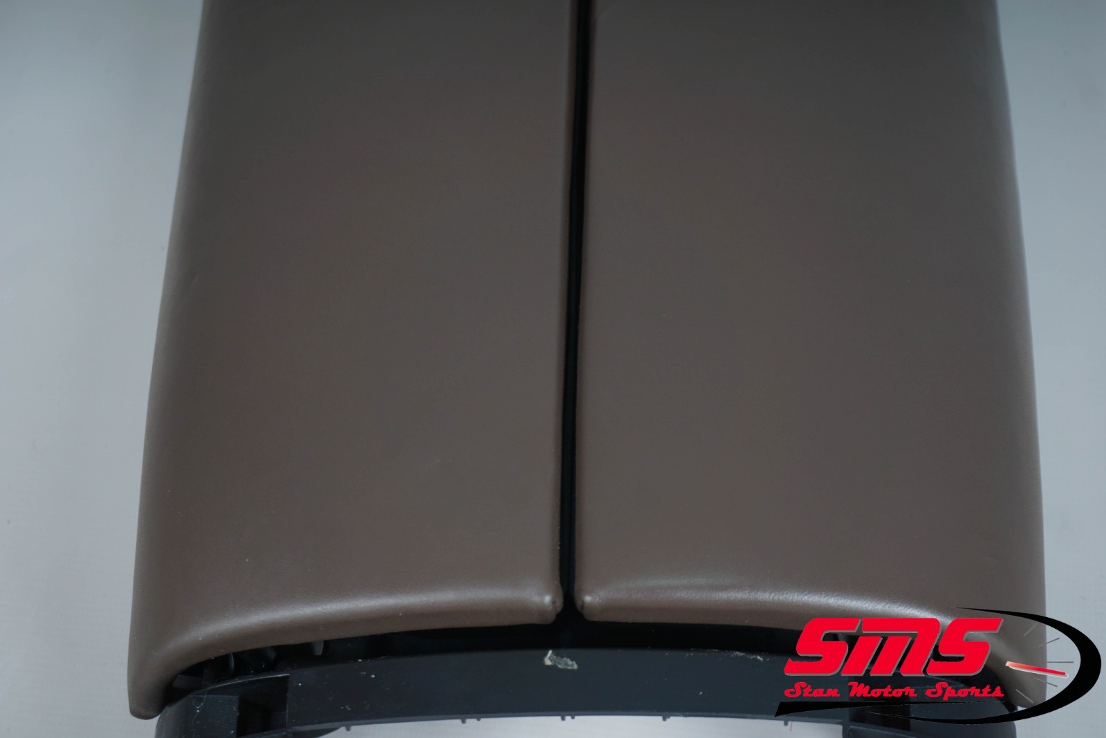 14-22 Maserati Quattroporte M156 Center Console Arm Rest Armrest Nappa Leather