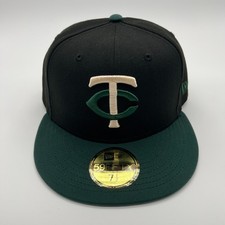 Minnesota Twins Fitted Cap Adult 7 1/2 Black/Green New Era 59FIFTY MLB NWT