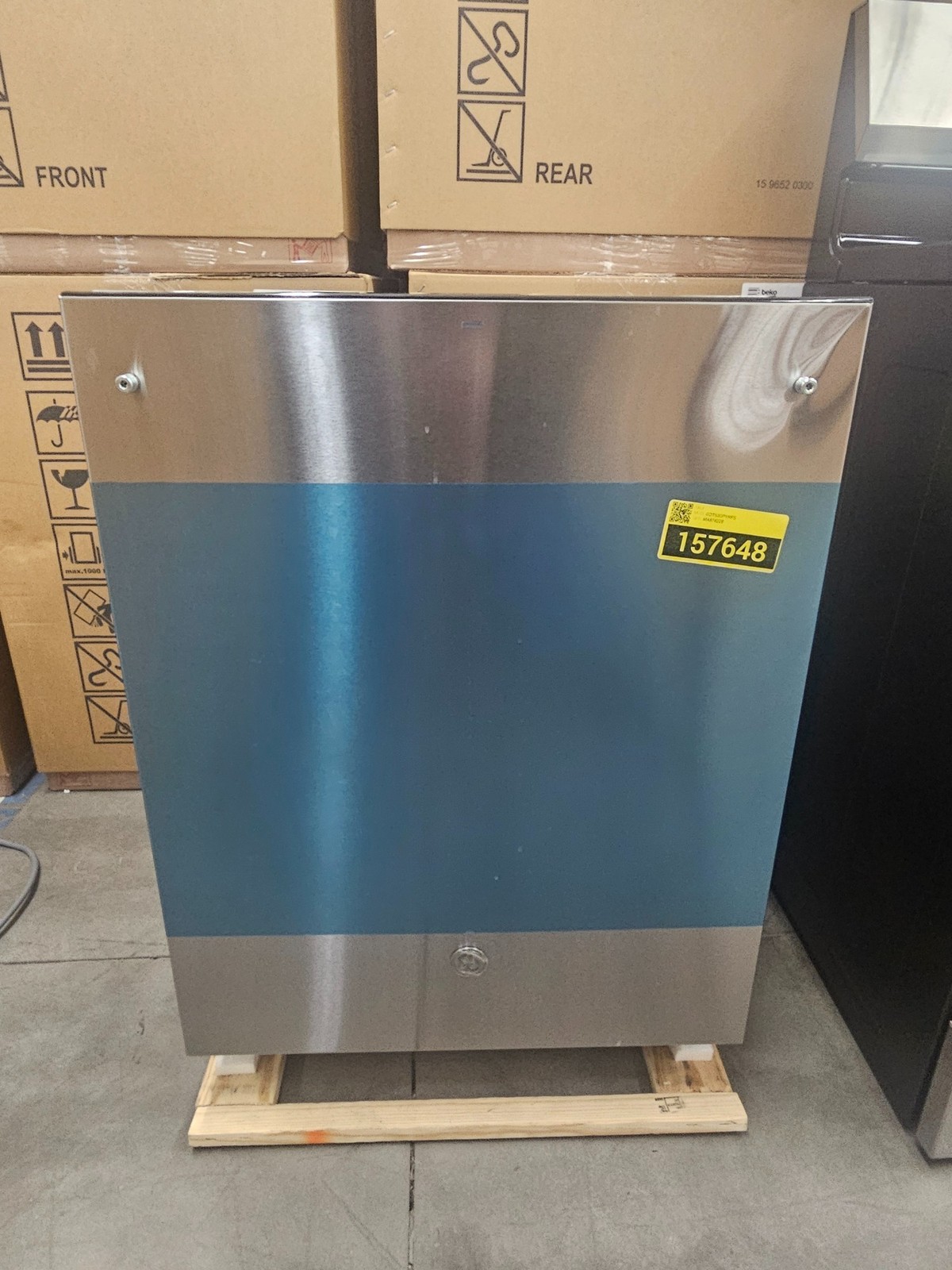 GE GDT630PYRFS 24" Stainless Fully Integrated Tall Tub Dishwasher NOB #157648