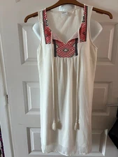 Vero Moda White Sleeveless Dress with Embroidered Detail – Size XS
