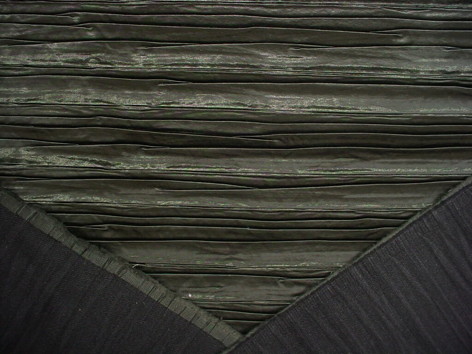 1-3/8Y Zinc Textiles Z181/02 Man Ray Racing Pleated Satin Upholstery Fabric - Image 4 of 4