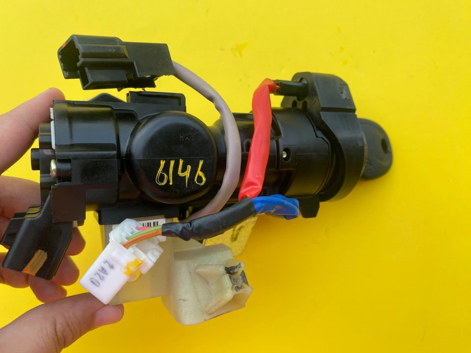 Interruptor de encendido Hyundai Sonata 2011-2014 bloqueo con llave y cilindro OEM 81900-3SA00 Foto 4 de 4