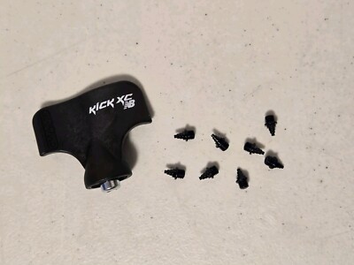 KICK XC Champ Fast Wrench w/8 Metal Spikes for New Balance Revlite XE 5888