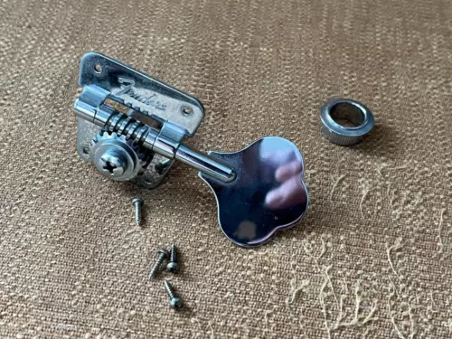 1976 - 1981 Fender Jazz Precision bass tuner tuning peg schaller