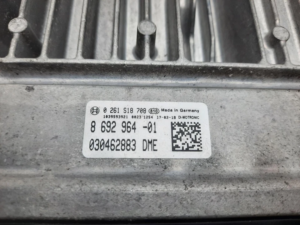 BMW 1 SERIES F20/F21 Engine Control Module ECU M140i 3.0 Petr 2015-2019 8692694 - Imagem 2 de 4