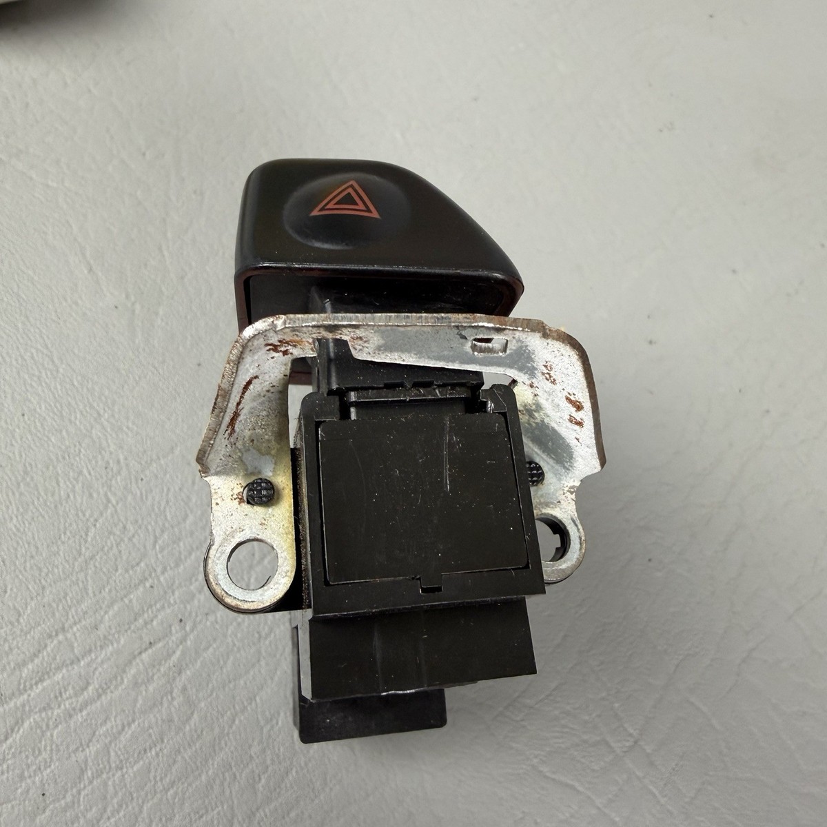 1990-1996 Nissan 300ZX Z32 Hazard Warning Switch OEM | eBay