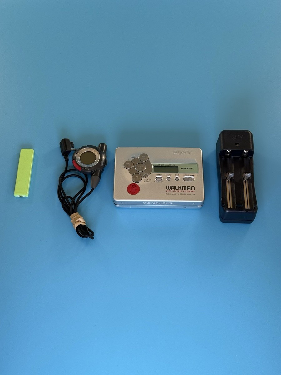 Sony WM-GX674 Silver FM/AM Walkman. PLEASE READ | eBay
