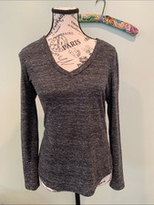 Women's Small Heathered Charcoal Gray Basic V-Neck Long Sleeve T-Shirt Top