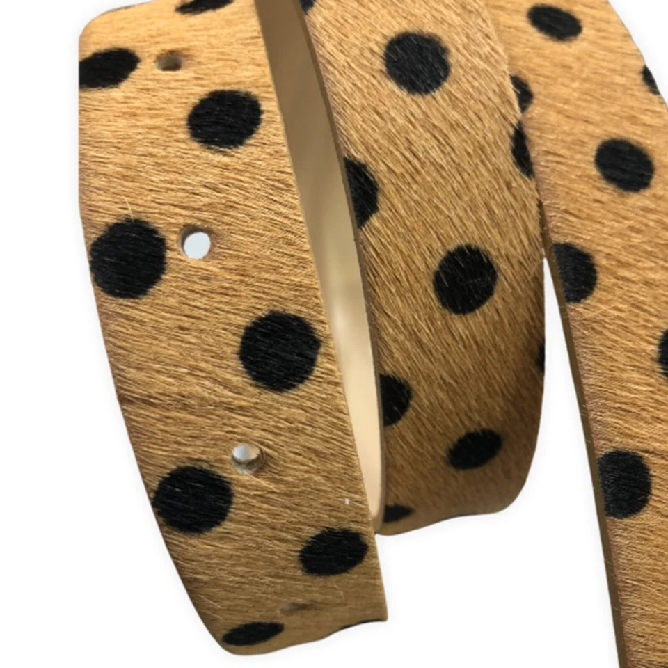 Caractere Cintura Donna Pelle Sottile di Cavallino Beige a Pois Nero con Fibbia - Immagine 4 di 4