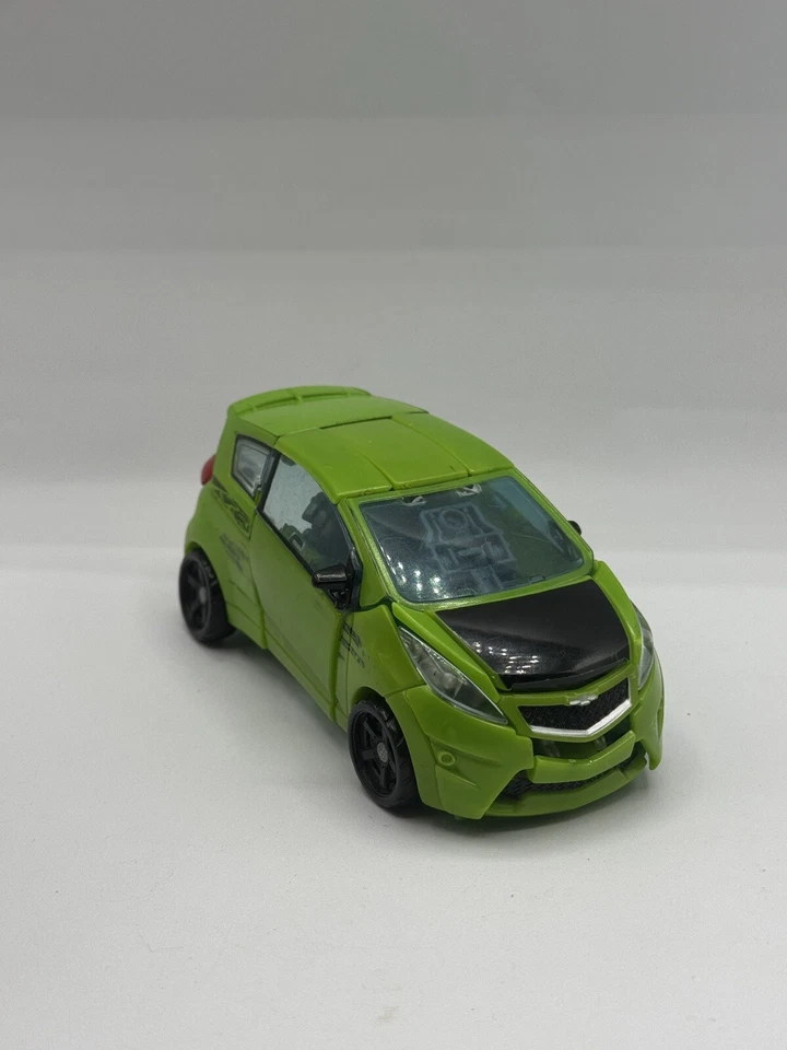 Hasbro 2008 Transformers Revenge of the Fallen Deluxe Class SKIDS - Image 2 of 4