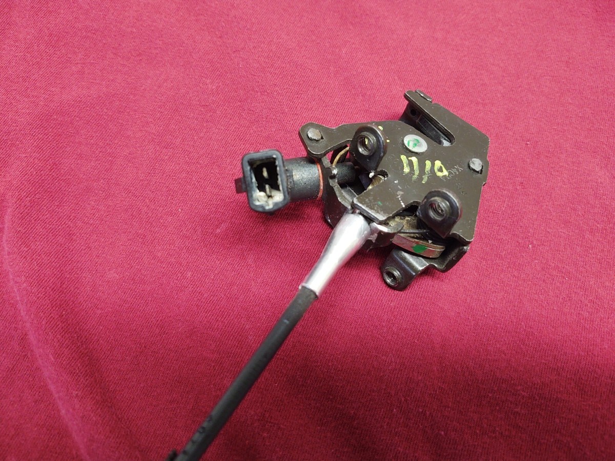 BACK WINDOW GLASS LATCH WITH CABLE FORD EXPLORER 2002-2005 4L2Z