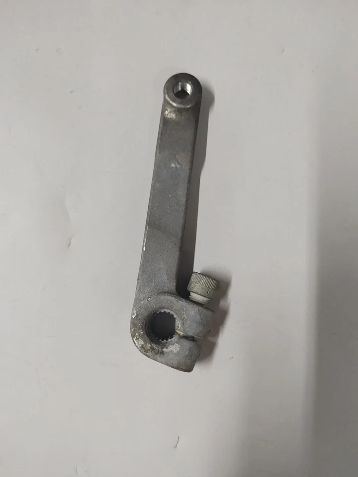 Harley-Davidson Road King Custom 2007 FLHRS brazo de palanca de cambios trasero Foto 3 de 3