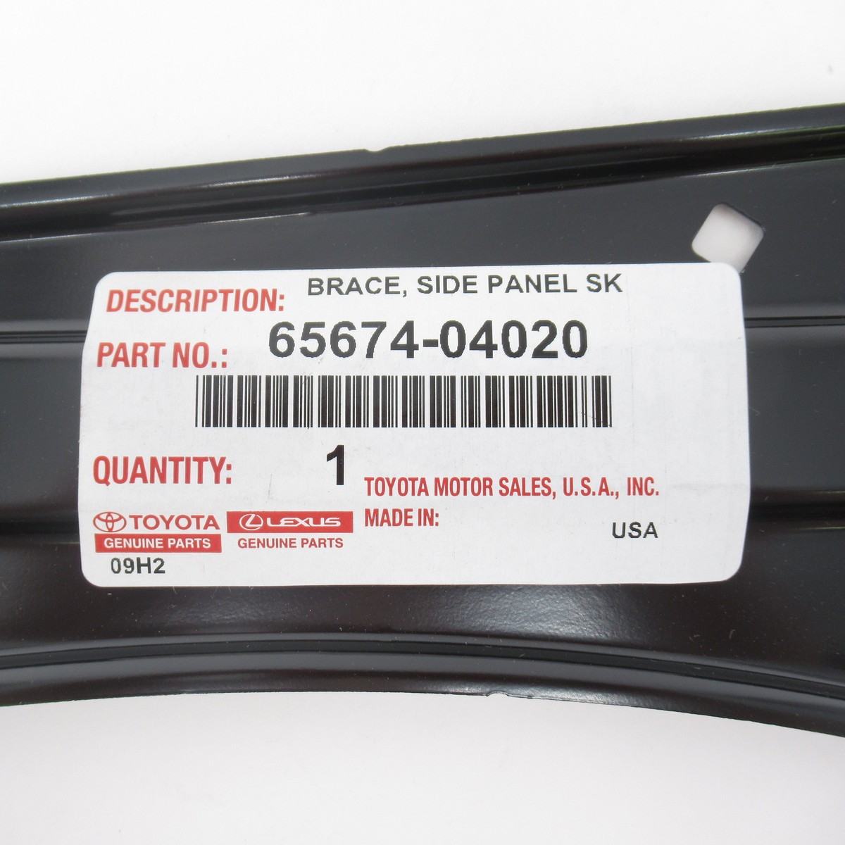 Genuine OEM Toyota 65674-04020 Driver LH Rear Panel Brace 16-21