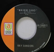 Country 45 S.Turner - Waikiki Sand / Waikiki Sand On United Artists