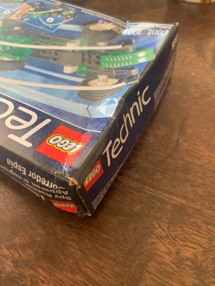 LEGO 1998 Spy Runner Technic Set #8213 Sealed Box Free Shipping - Image 2 of 4