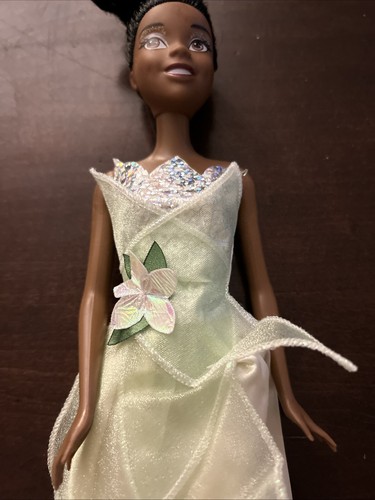 Disney Princess Classic Doll Tiana - Picture 3 of 4