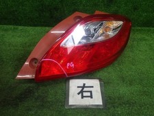 Feu arrière Mazda DEMIO