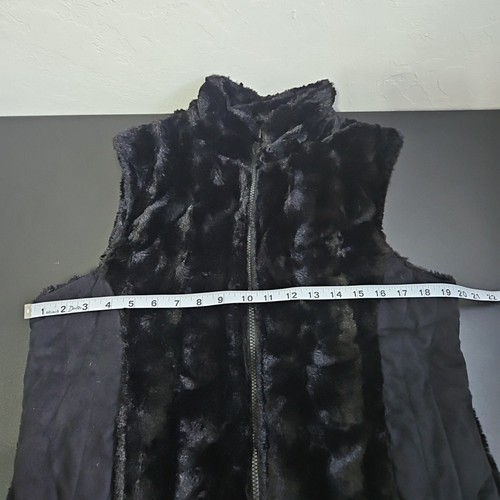 Womens Black Full Zip Faux Fur REVERSIBLE Vest Sz Lg Mob Wife Boho Hippie - Picture 8 of 8