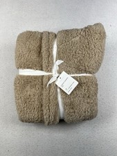 NEW; Pottery Barn Coziest Sherpa Robe Tan Medium Unisex