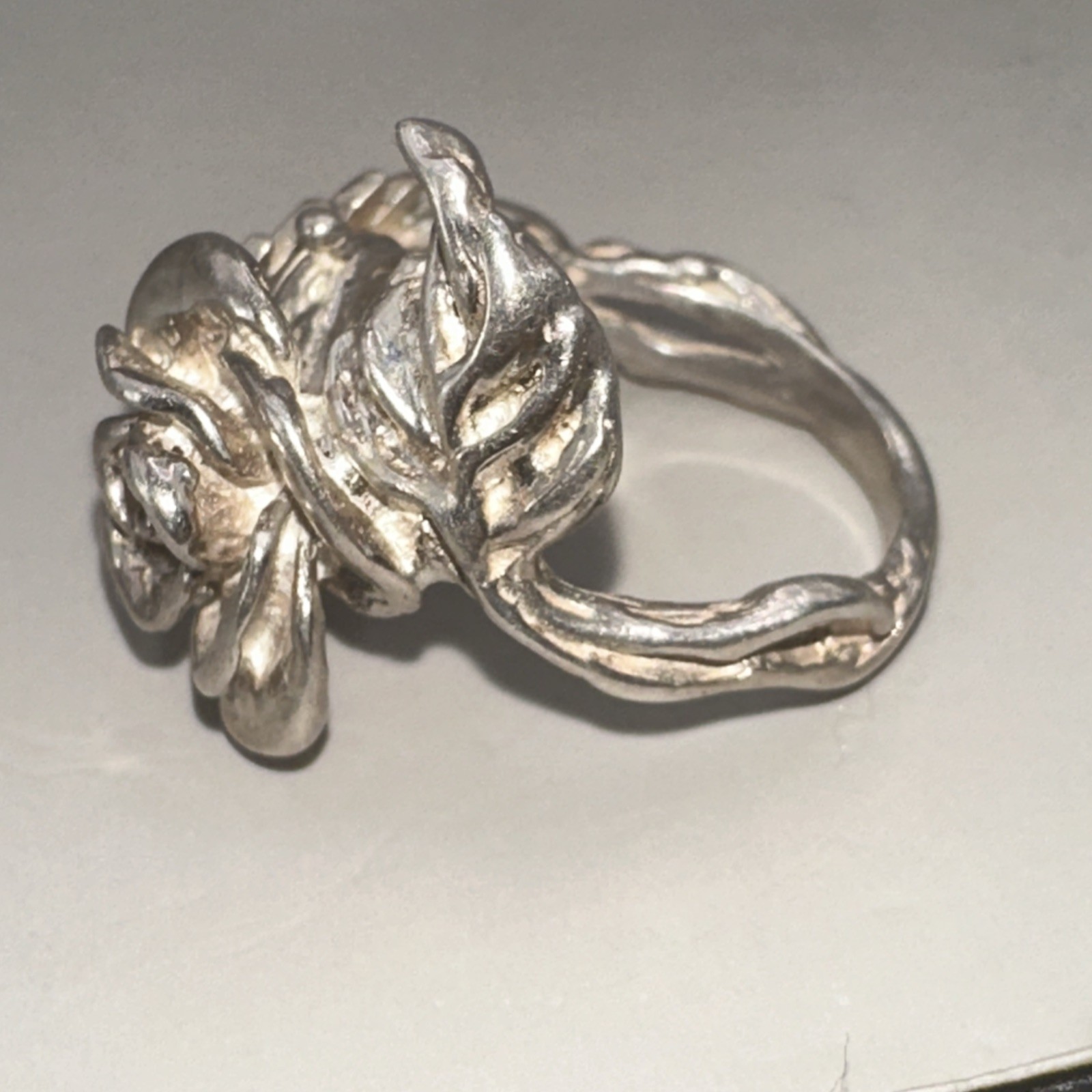 Flower Design Solid Sterling Silver Ring Size 7.5… - image 5