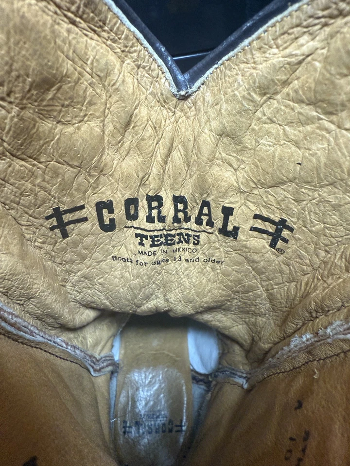 Botas vaqueras occidentales Corral A1030 de cuero floral punta corta talla 3,5 Foto 2 de 4