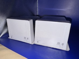 Lot of 2 Super Smash Bros/Fire Emblem Amiibos: Roy & Mr Game & Watch  (Sealed)