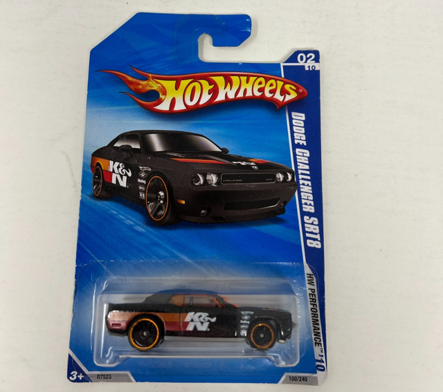 Hot Wheels Dodge Challenger SRT8 100/240 Black 2010 K&N Performance