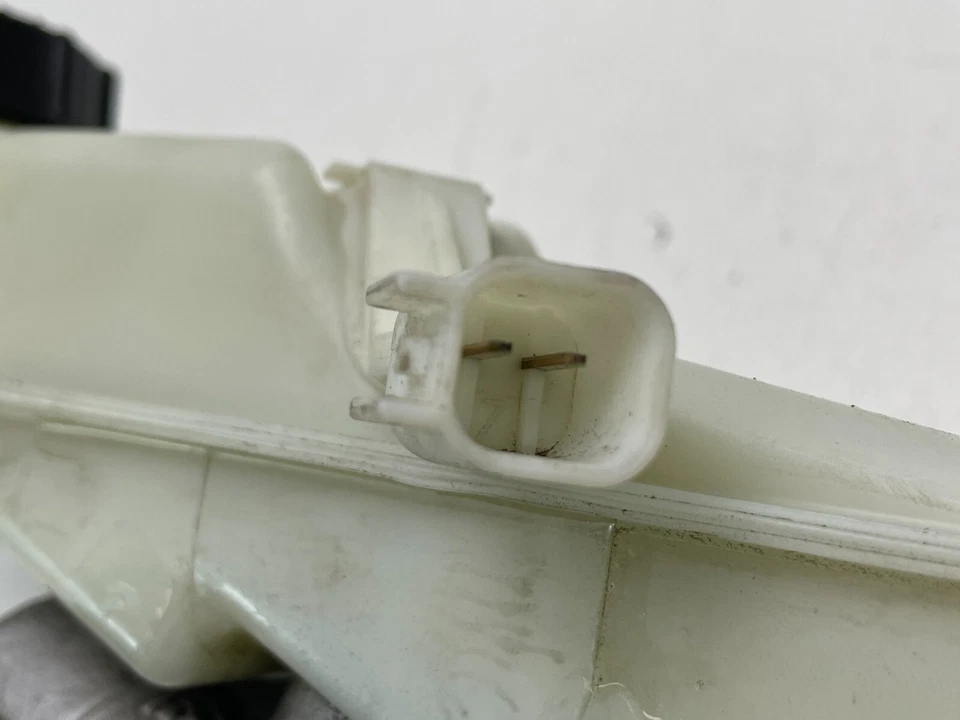 Volvo V50 Series 2005-2011 cilindro maestro de freno de 2,4 L OEM, 360007587 Foto 3 de 4