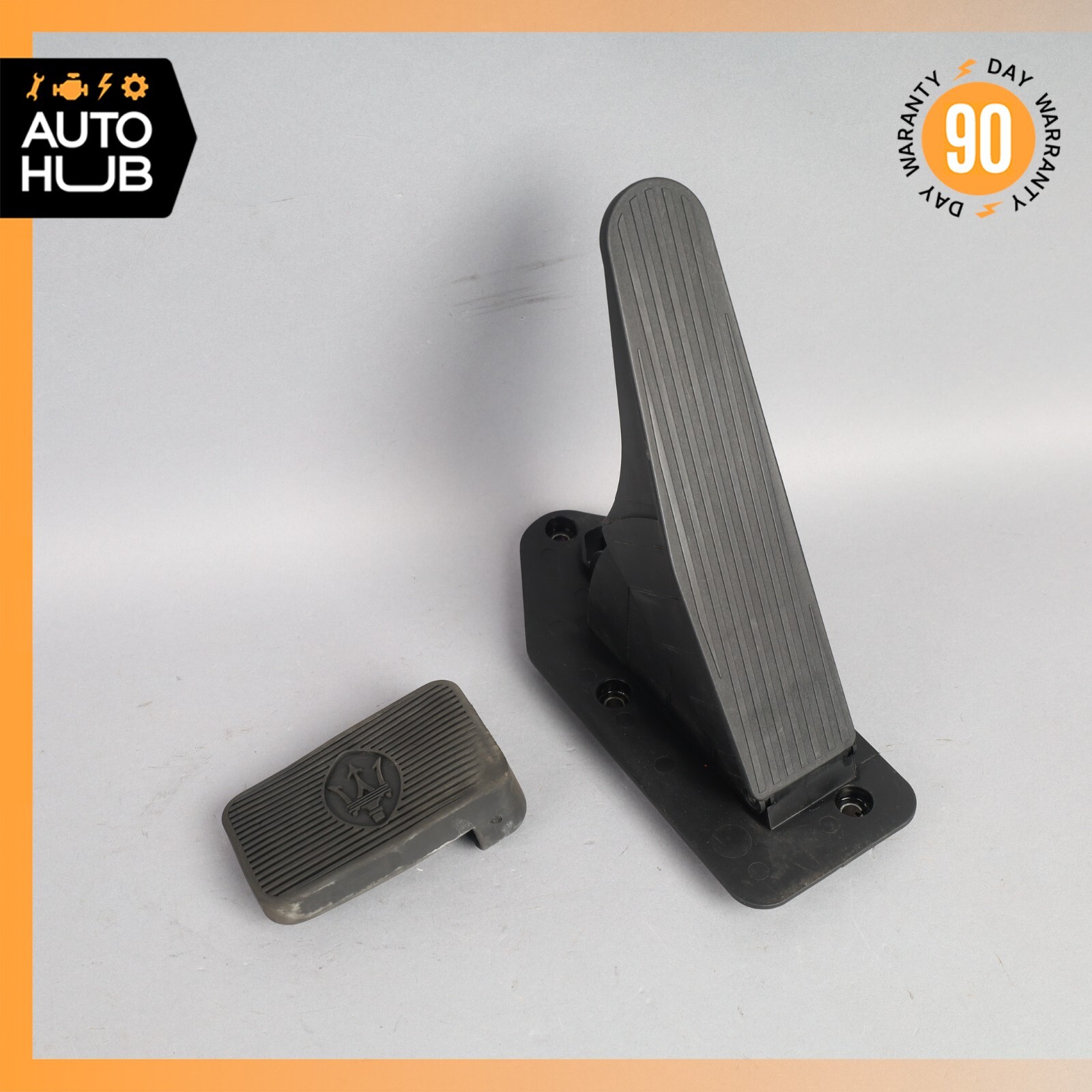 03-13 Maserati Quattroporte Gas Parking Brake Pedal Accelerator Set of 2 OEM
