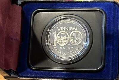 CANADA DOLLAR COIN WINNIPEG COMMERATIVE 100 YEAR 1874-1974 WITH
