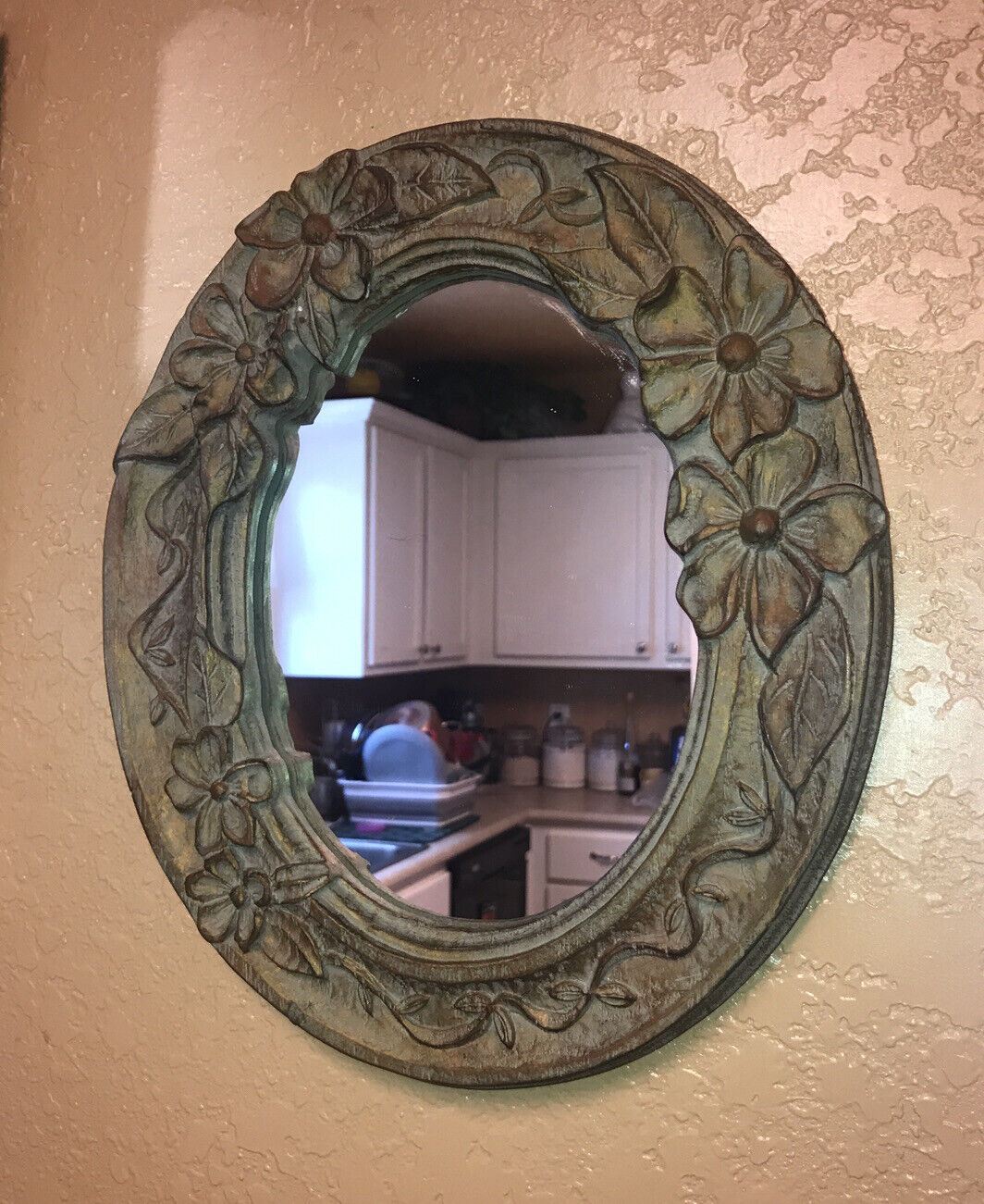 Picture 2 of 9