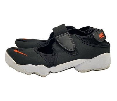 Size 10 - NIKE W AIR RIFT BR Black/White 2022 DN1338-001 Size 10 - NIKE W AIR RIFT BR Black/White 2022 DN1338-001