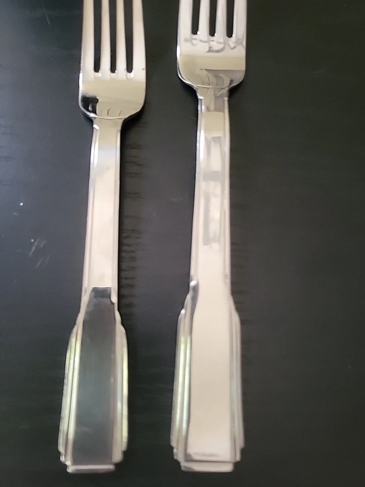 2 Godinger GOI34 Glossy Stainless Flatware Salad Fork & Dinner Table Fork - Image 3 of 4
