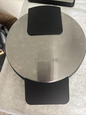 Cuisinart WMR-CA Round Classic 5 Setting Nonstick Waffle Maker 1000W 8'' Dia