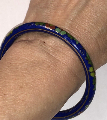 Vintage Cobalt Blue Chinese Cloisonne Enamel Bangle Bracelet Floral 24.7 Gr. 7mm