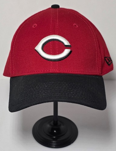 New Era Cincinnati Reds Black Red and White Adult Baseball Hat One Size Fits All