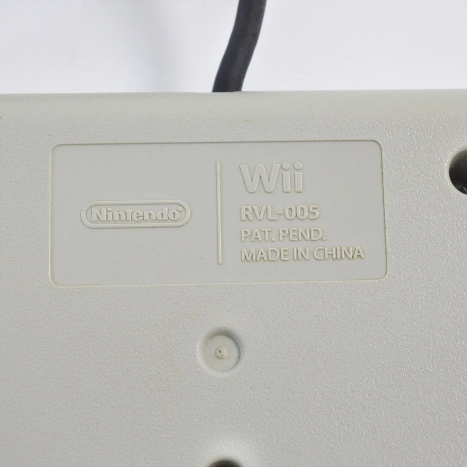 Nintendo Wii Super Famicom Classic Controller RVL-005 Control Pad 1154 - Image 3 of 4