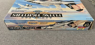 Hasbro 1989 Flying Fighters F-14 Tomcat Jolly Rogers Rare
