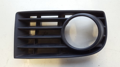 Luftgitter Nebelscheinwerfer vorne links 1K0853666B VW Golf V 5