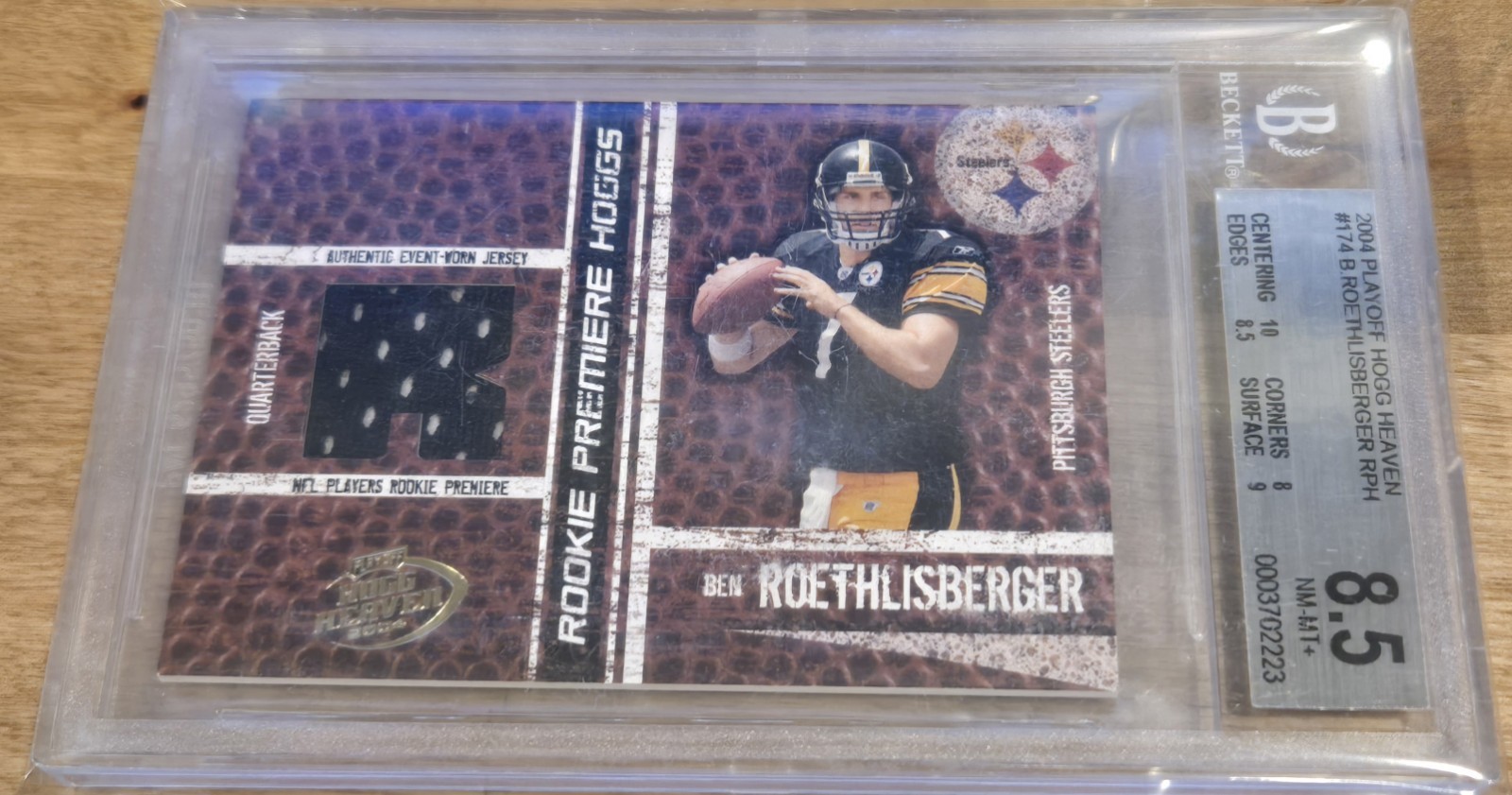 2004 Playoff Hogg Heaven #174 Ben Roethlisberger RC Premiere Jersey RC BGS 8.5