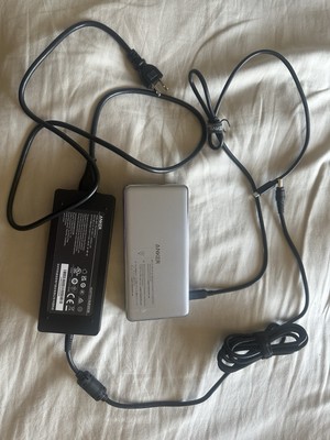 Anker 563 10-in-1 USB-C Docking Station - Gray