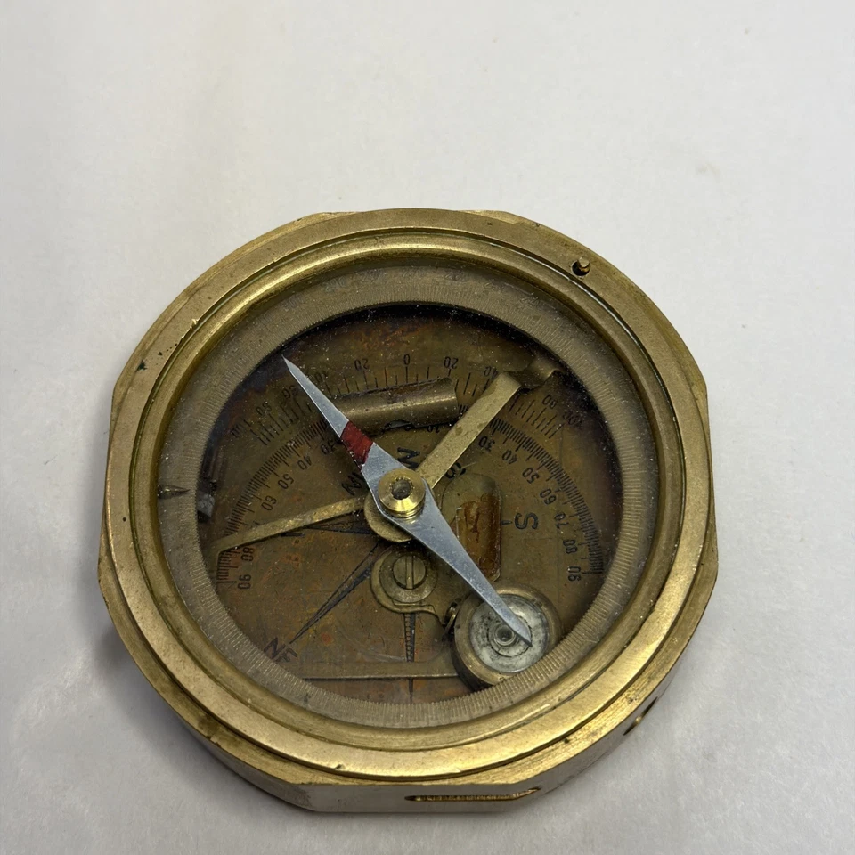 ANTIQUE BRASS BRINTON COMPASS THOMAS J. EVANS, 1914 MK1 (loose Pieces inside) - Image 2 of 4