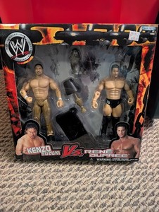 WWE ケンゾー・スズキ vs ルネ・デュプリー フィギュアセット WWE Jakks Pacific Kenzo Suzuki vs Rene Dupree Action Figure World