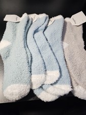 Snugadoo Fuzzy Cozy Winter Socks Lot of 4 Pairs Soft Plush Warm Gift Tags...