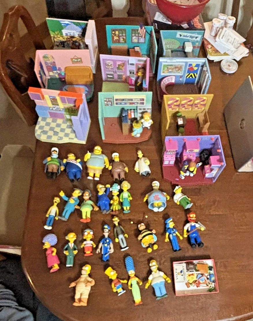 Titre : Lot rare 20 figurines vintage The Simpsons - collection complète - tr