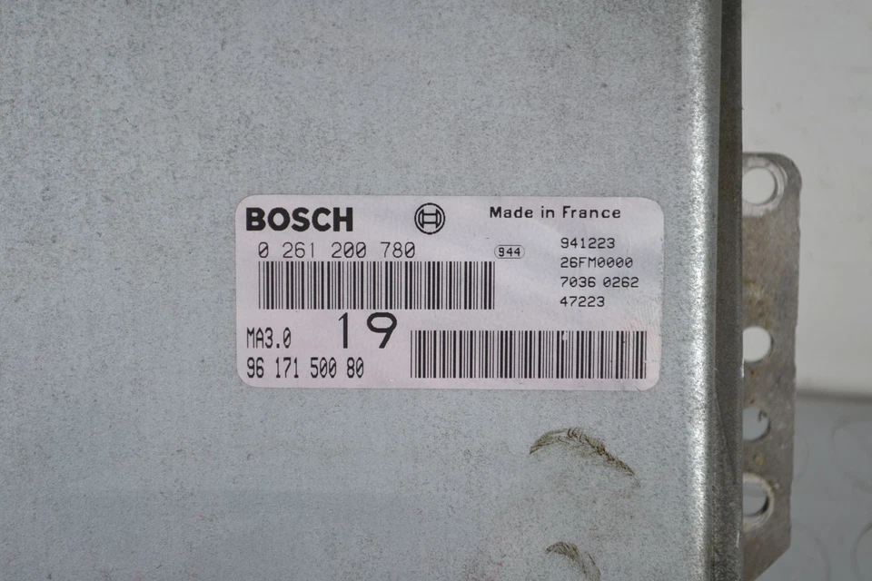 77220- Centralina ECU Peugeot 106 I dal 1991 al 1996 Cod 9617150080 Cod Motore - Immagine 3 di 4