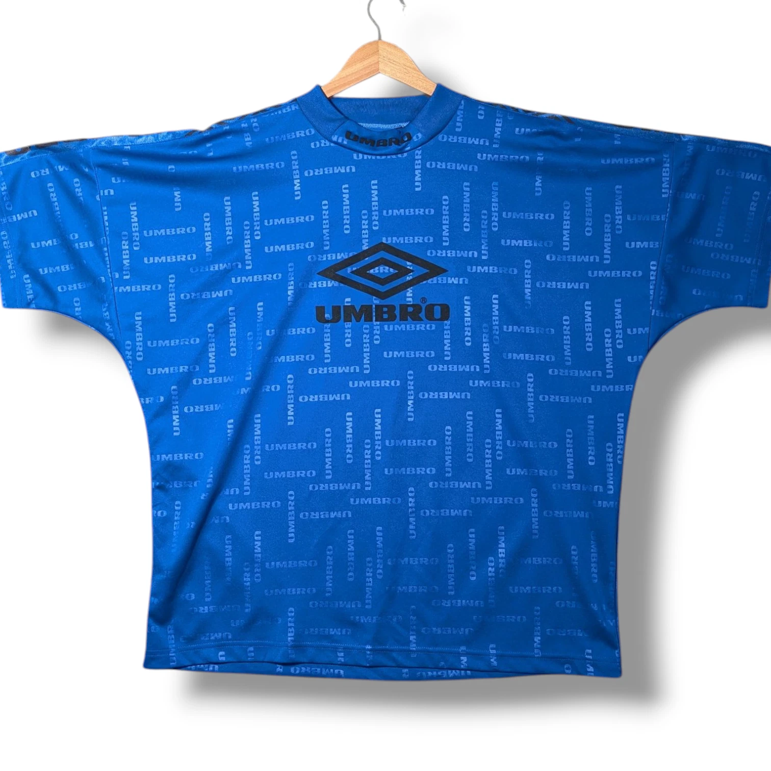 Vintage Umbro Pro Training T-shirt Mens XL Spell Out Logo Football Jersey 90s