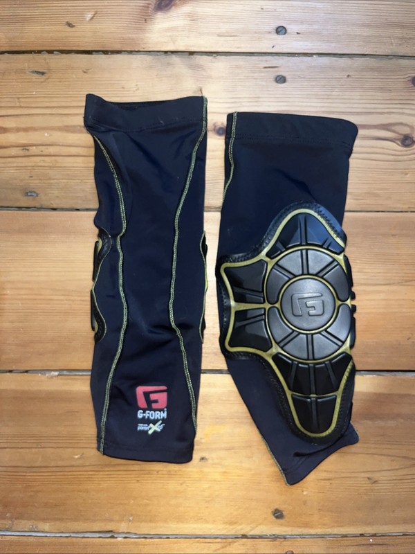 Pair of G-Form Elbow Guard Pro-X, Flexible Lightweight