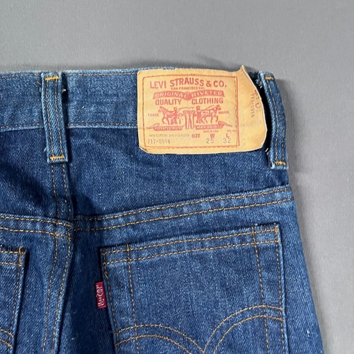 Vintage Levis 717 Herrenjeans 25x32 Bootcut blau Denim Western Made in USA 80er - Bild 14 von 16