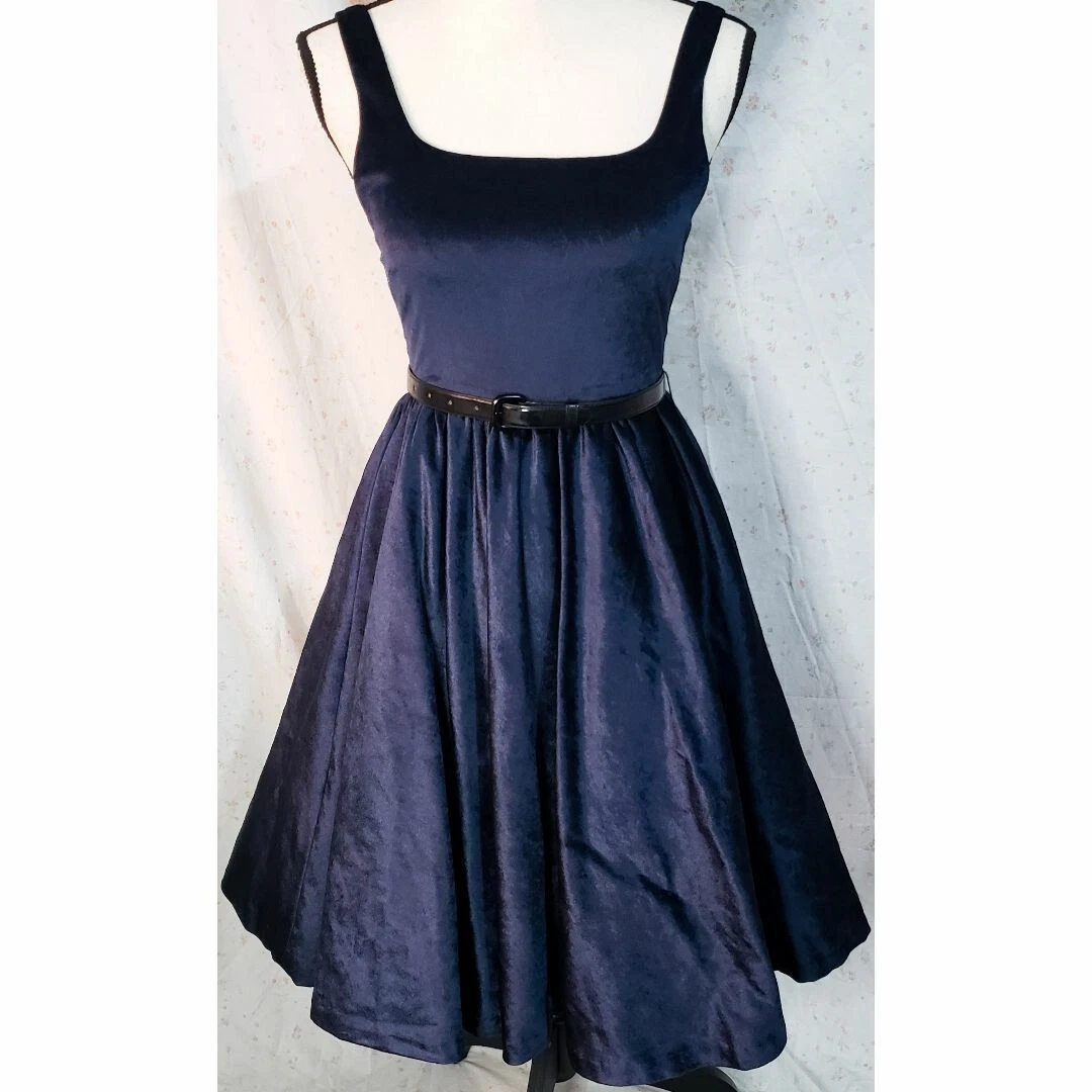 Alice and olivia blue velvet dress sale